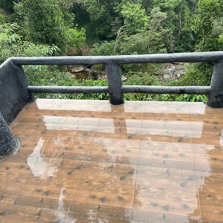 Rai'S Coorg Cave House Villa Madikeri Exteriör bild